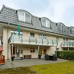 Haus Caspar David In Strandnaehe Und Zentrumsnah